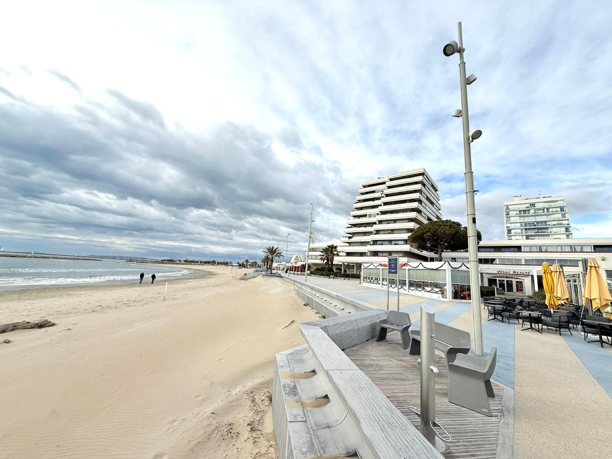 Appart Grande Motte Quartier Couchant - Parking - Balcon- Piscine - Plage 300M 拉格朗德默特 外观 照片